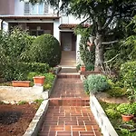 Hana House Дом отдыха Пула